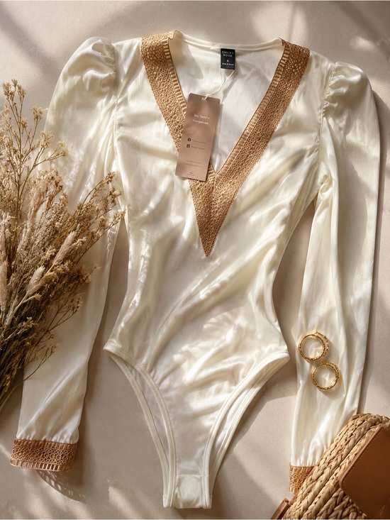 Emery Rose Other - Cream Satin V-Neck Lace-Trim Bodysuit with Tan Accents - Women's Intimates